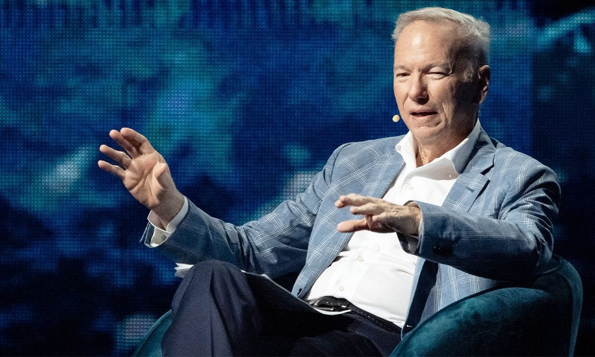 Eric Schmidt met with boos during University of Arizona commencement speech over AI fears