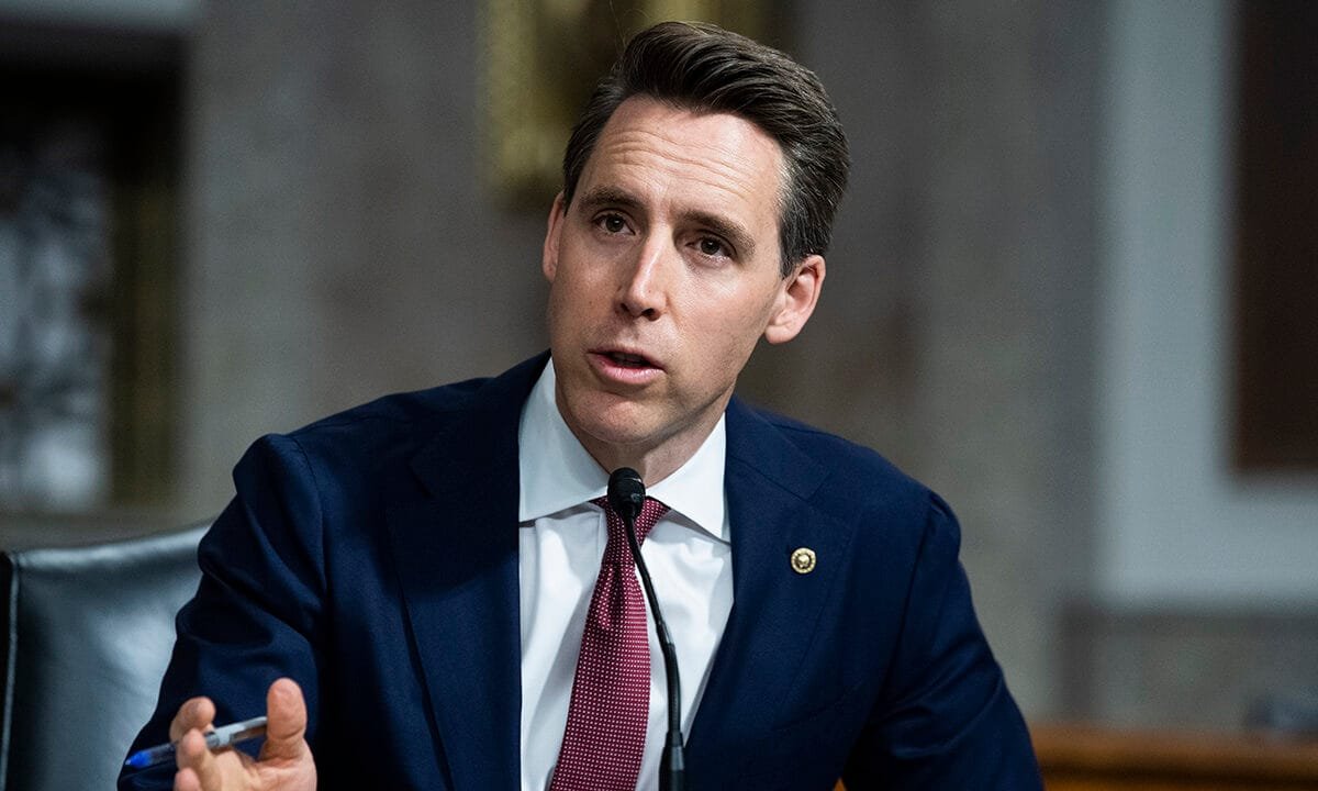 GOP senator introduces bill to suspend gas tax after Trump endorses plan