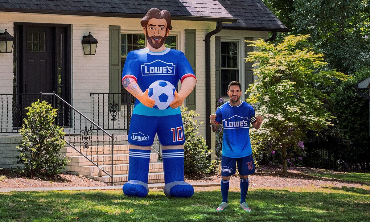Lowe’s celebrates Messi’s last World Cup with a towering 10-foot tribute