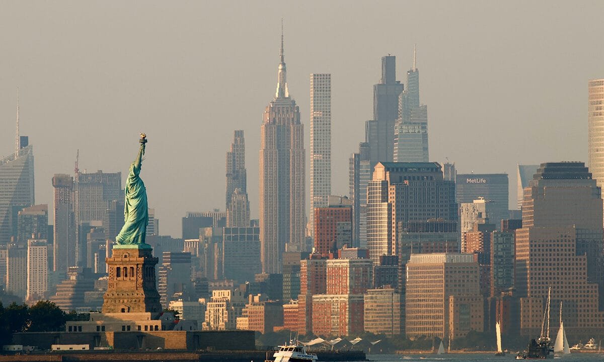 NYC lost more residents across all income levels in 2025 as Americans flee high-cost blue cities