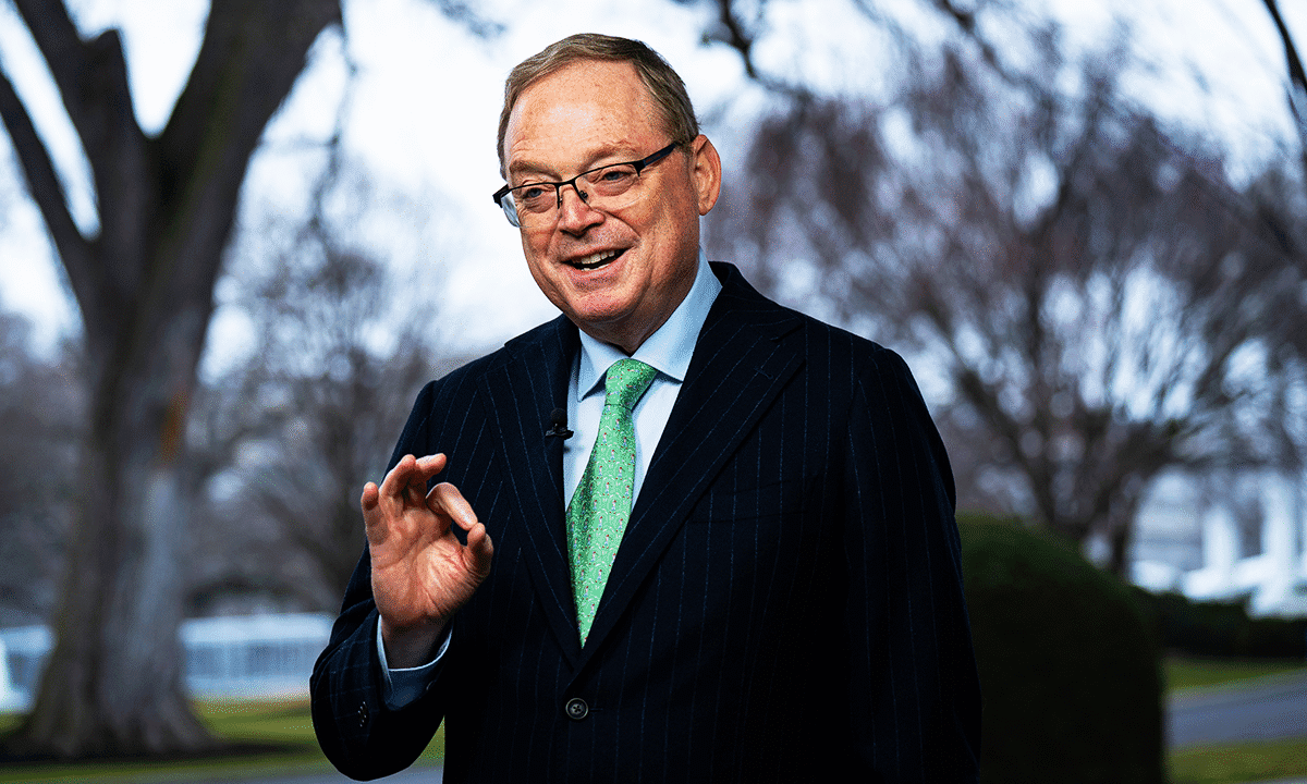 Hassett forecasts 4% growth, says AI boom and tax incentives driving US investment surge
