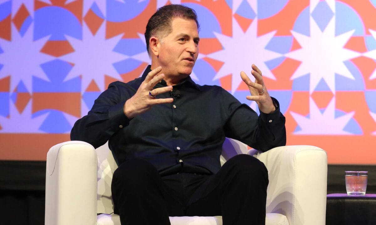 Dell shareholders approve legal move from Delaware to Texas