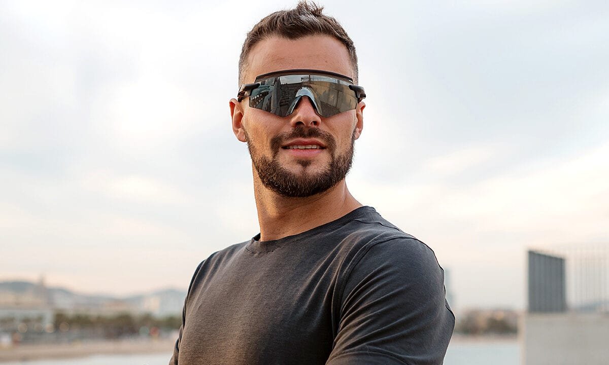 Tech CEO predicts AI glasses will turn Americans into ‘walking cameras’ as next tech era arrives