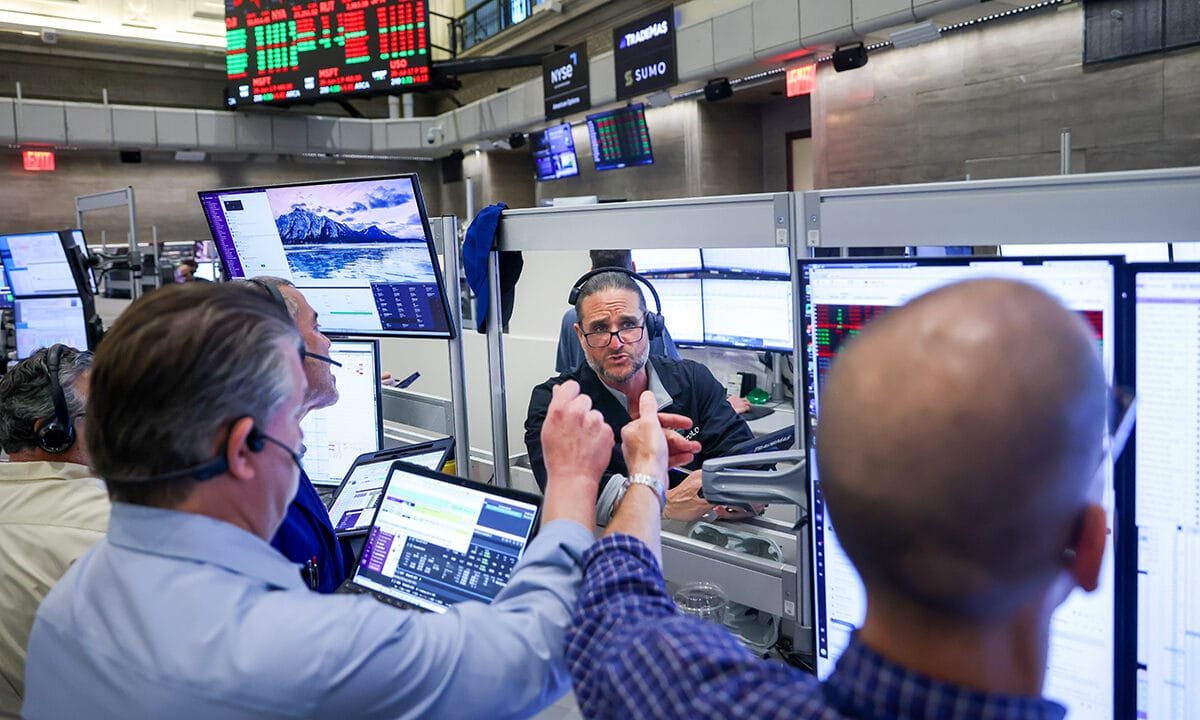 Top CEOs brace for downturn, warn US economy will worsen in next 6 months